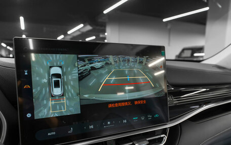 Toyota Highlander, 2025 год, 6 100 000 рублей, 27 фотография