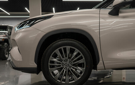 Toyota Highlander, 2025 год, 6 100 000 рублей, 31 фотография