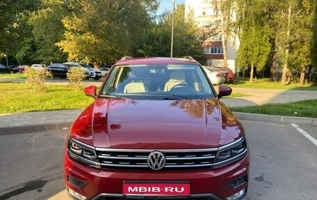 Volkswagen Tiguan II, 2016 год, 2 300 000 рублей, 1 фотография