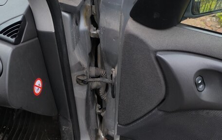 Ford Focus IV, 2005 год, 135 000 рублей, 6 фотография