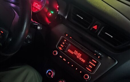 KIA Rio III рестайлинг, 2016 год, 850 000 рублей, 9 фотография