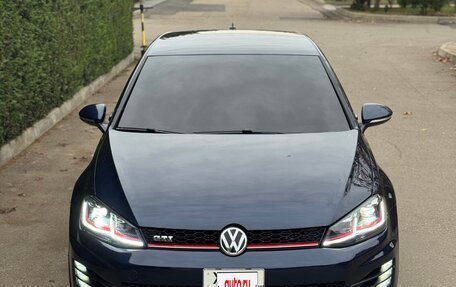 Volkswagen Golf GTI VII, 2017 год, 2 100 000 рублей, 2 фотография