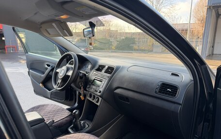 Volkswagen Polo VI (EU Market), 2013 год, 749 000 рублей, 4 фотография