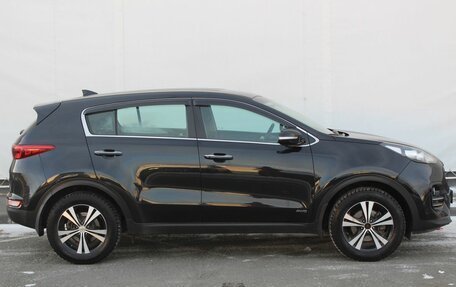 KIA Sportage IV рестайлинг, 2017 год, 1 999 000 рублей, 4 фотография