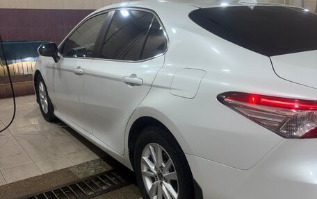 Toyota Camry, 2020 год, 2 350 000 рублей, 1 фотография