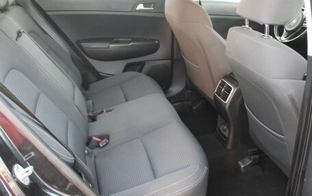 KIA Sportage IV рестайлинг, 2017 год, 1 999 000 рублей, 12 фотография