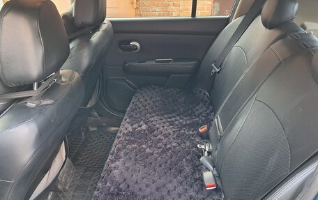 Nissan Tiida, 2005 год, 670 000 рублей, 16 фотография