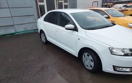 Skoda Rapid I, 2015 год, 870 000 рублей, 2 фотография