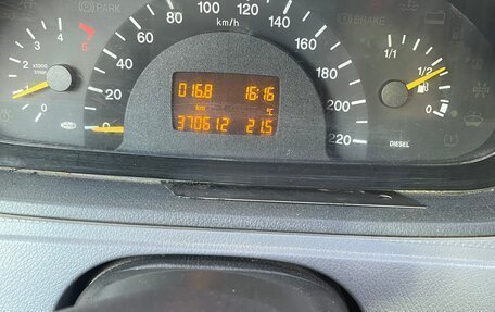 Mercedes-Benz Vito, 2004 год, 1 000 000 рублей, 7 фотография