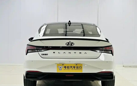 Hyundai Elantra, 2022 год, 1 390 956 рублей, 6 фотография