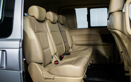 Hyundai H-1 II рестайлинг, 2018 год, 2 460 000 рублей, 10 фотография