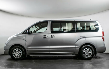 Hyundai H-1 II рестайлинг, 2018 год, 2 460 000 рублей, 8 фотография