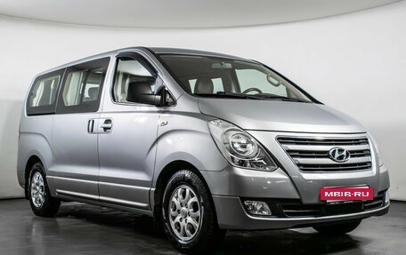 Hyundai H-1 II рестайлинг, 2018 год, 2 460 000 рублей, 3 фотография