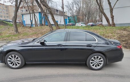 Mercedes-Benz E-Класс, 2021 год, 3 200 000 рублей, 2 фотография