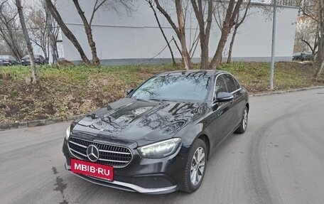 Mercedes-Benz E-Класс, 2021 год, 3 200 000 рублей, 6 фотография