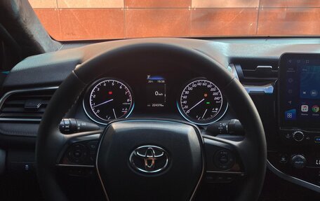 Toyota Camry, 2020 год, 2 100 000 рублей, 8 фотография