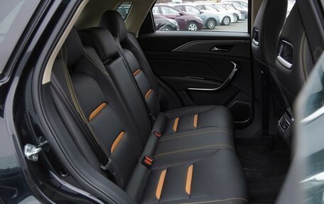 FAW Bestune T77, 2024 год, 2 150 000 рублей, 7 фотография