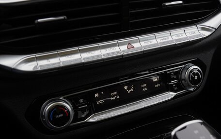 FAW Bestune T77, 2024 год, 2 150 000 рублей, 18 фотография