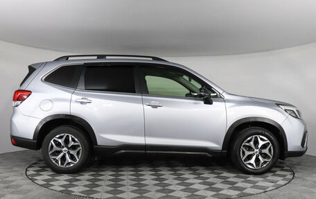 Subaru Forester, 2021 год, 2 799 000 рублей, 4 фотография