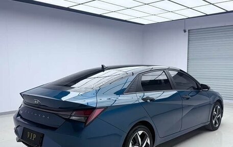 Hyundai Elantra, 2022 год, 1 680 000 рублей, 5 фотография