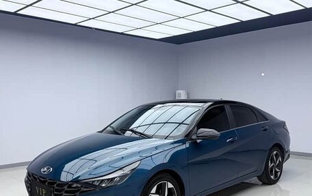 Hyundai Elantra, 2022 год, 1 680 000 рублей, 3 фотография