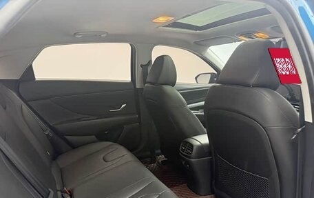 Hyundai Elantra, 2022 год, 1 680 000 рублей, 17 фотография