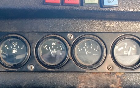 ЛуАЗ 3151, 2002 год, 300 000 рублей, 10 фотография