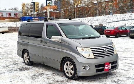 Nissan Elgrand III, 2005 год, 1 200 000 рублей, 6 фотография