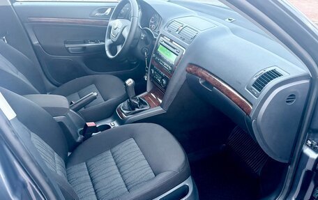 Skoda Octavia, 2012 год, 1 050 000 рублей, 10 фотография