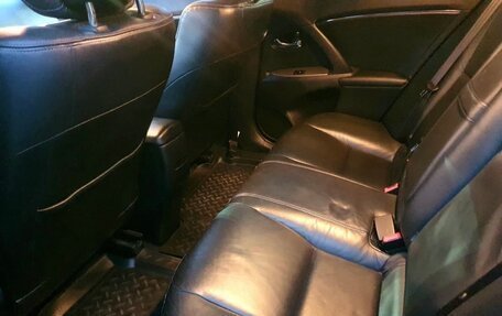 Toyota Avensis III рестайлинг, 2011 год, 1 180 000 рублей, 3 фотография