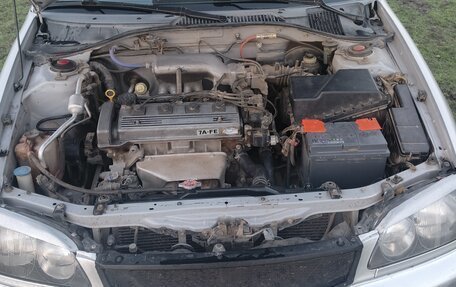 Toyota Avensis III рестайлинг, 2000 год, 320 000 рублей, 2 фотография