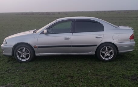 Toyota Avensis III рестайлинг, 2000 год, 320 000 рублей, 7 фотография