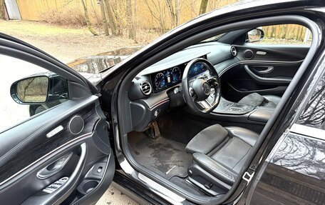 Mercedes-Benz E-Класс, 2020 год, 3 390 000 рублей, 12 фотография