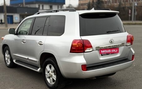 Toyota Land Cruiser 200, 2014 год, 3 150 000 рублей, 4 фотография