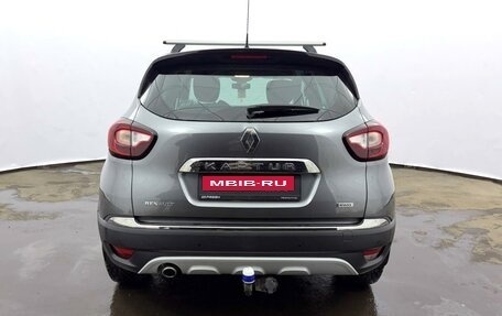 Renault Kaptur I рестайлинг, 2018 год, 1 790 000 рублей, 4 фотография