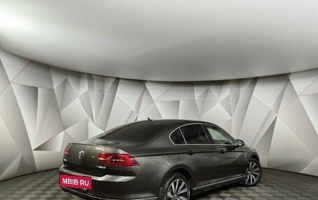 Volkswagen Passat B8 рестайлинг, 2016 год, 2 499 000 рублей, 2 фотография