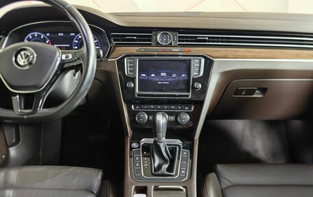 Volkswagen Passat B8 рестайлинг, 2016 год, 2 499 000 рублей, 15 фотография