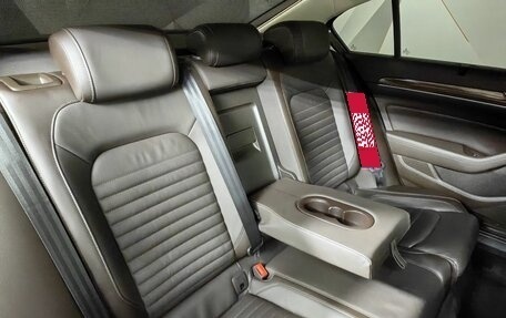 Volkswagen Passat B8 рестайлинг, 2016 год, 2 499 000 рублей, 17 фотография