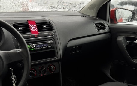 Volkswagen Polo VI (EU Market), 2010 год, 499 000 рублей, 20 фотография