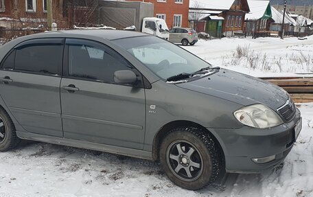 Toyota Corolla, 2004 год, 580 000 рублей, 2 фотография