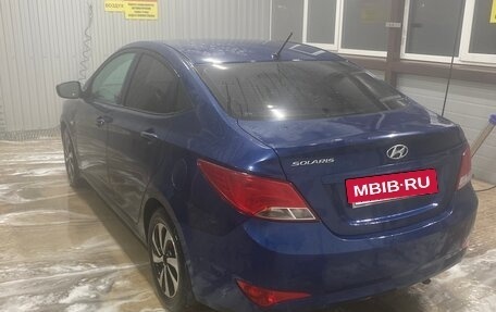 Hyundai Solaris II рестайлинг, 2016 год, 950 000 рублей, 5 фотография