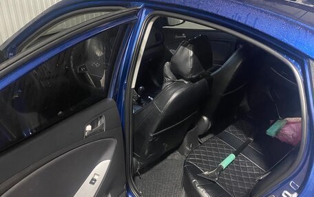 Hyundai Solaris II рестайлинг, 2016 год, 950 000 рублей, 10 фотография