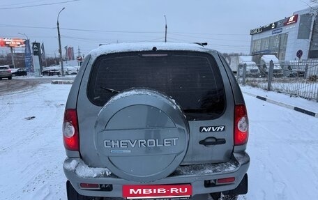 Chevrolet Niva I рестайлинг, 2005 год, 275 000 рублей, 3 фотография