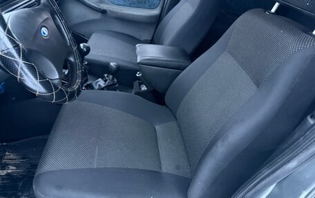 Chevrolet Niva I рестайлинг, 2005 год, 275 000 рублей, 23 фотография