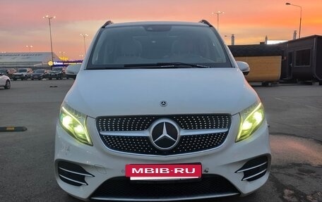 Mercedes-Benz V-Класс, 2021 год, 5 399 999 рублей, 2 фотография