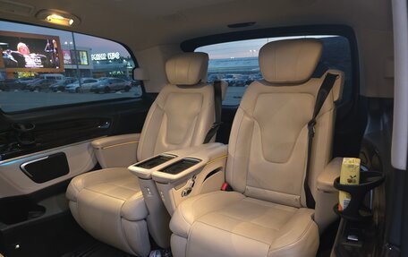 Mercedes-Benz V-Класс, 2021 год, 5 399 999 рублей, 11 фотография