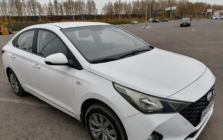 Hyundai Solaris II рестайлинг, 2021 год, 1 085 000 рублей, 5 фотография