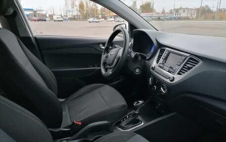 Hyundai Solaris II рестайлинг, 2021 год, 1 085 000 рублей, 12 фотография