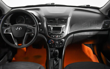 Hyundai Solaris II рестайлинг, 2016 год, 945 000 рублей, 13 фотография