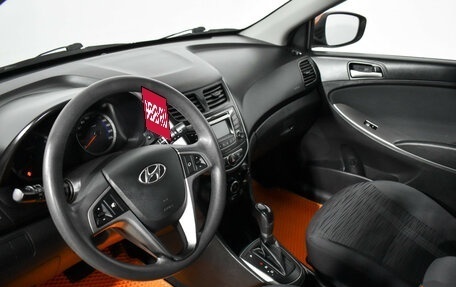 Hyundai Solaris II рестайлинг, 2016 год, 945 000 рублей, 9 фотография